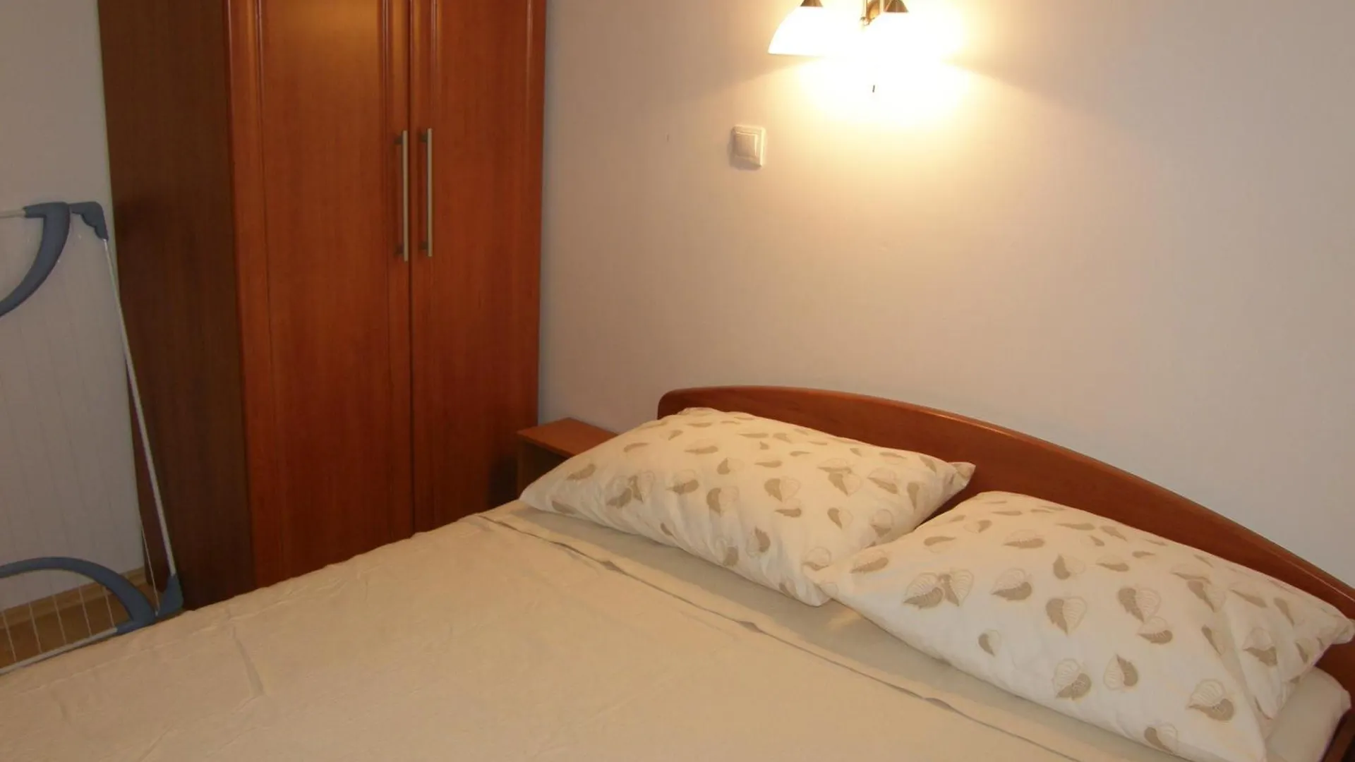 Apartments With A Parking Space Baska, Krk - 22713 Hırvatistan