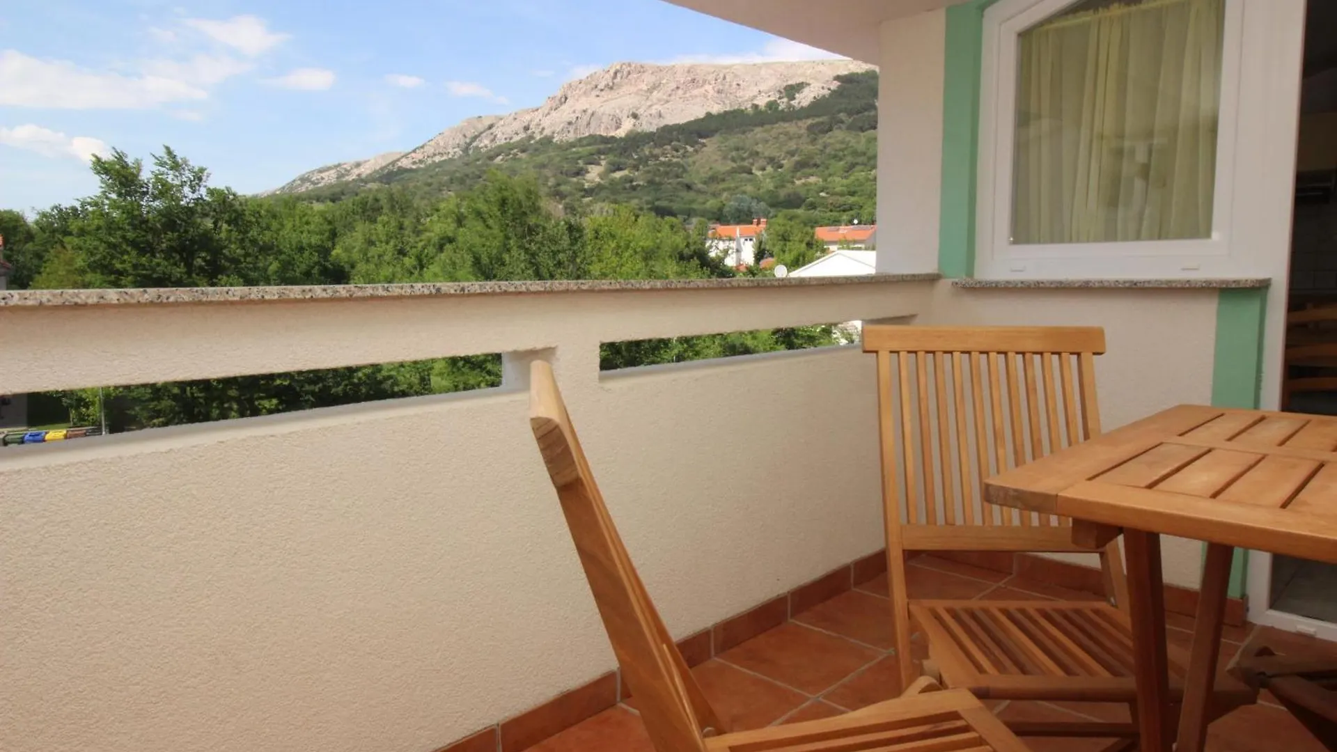 Apartments With A Parking Space Baska, Krk - 22713